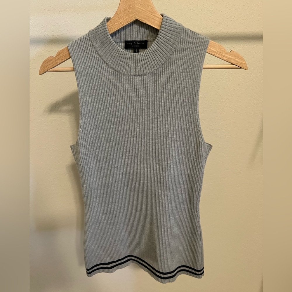 Rag & Bone Light Gray Ribbed Sweater